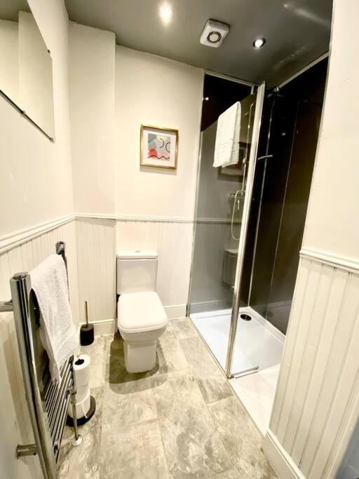 Anchored Homely Apartment In Historic Centre พาสเลย์ ภายนอก รูปภาพ