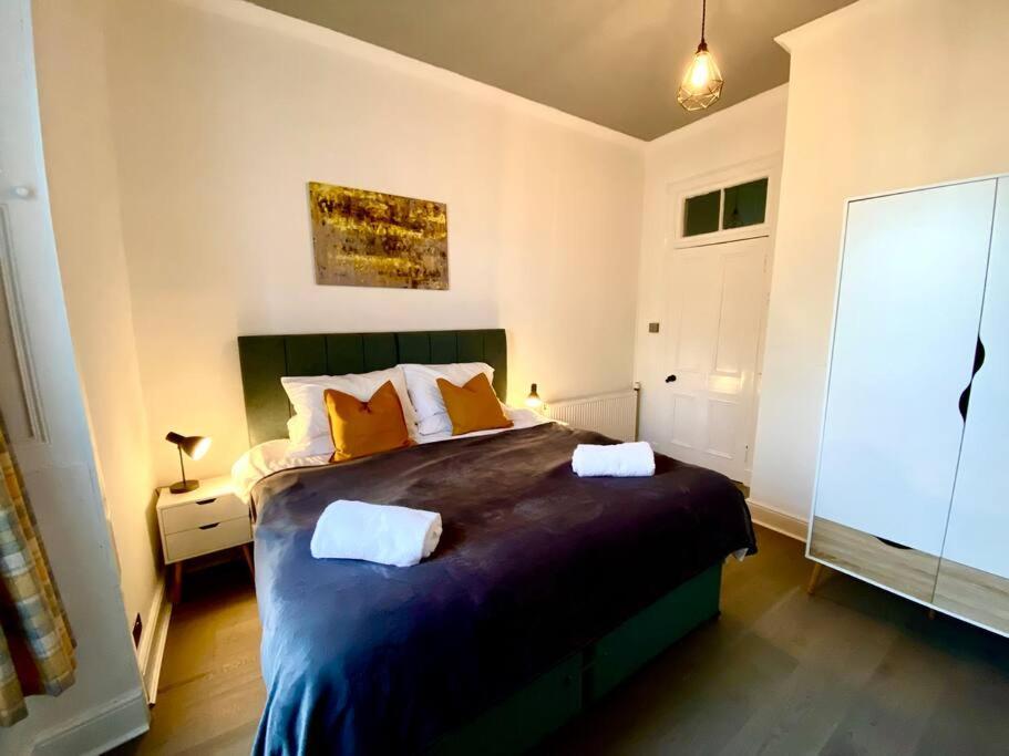 Anchored Homely Apartment In Historic Centre พาสเลย์ ภายนอก รูปภาพ